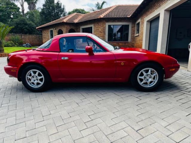 1995 - Mazda MX5 NA18 (Theunis Greeff)